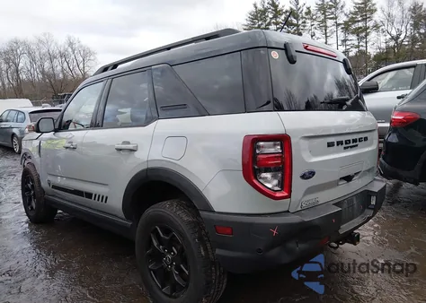 2021 Ford Bronco Sport First Edition z USA, uszkodzony, nr VIN 3FMCR9F9XMRA50189